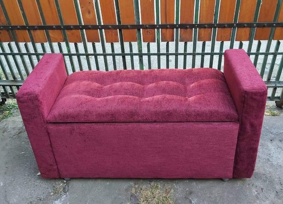 Baúl con reposabrazos